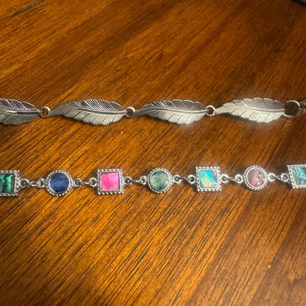 Set Of Two Bracelets - Multicolored And Feather - image 2